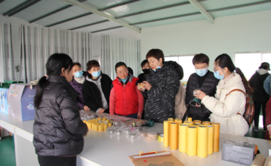 巾幗綻芳華，監管顯擔當——市市場監管局組織開展“三八”婦女節主題活動，助推優質經營服務